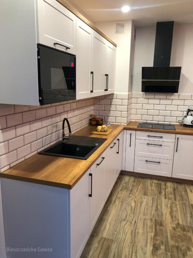Apartament Caloroczny Bieszczadzka Gawra Ustrzyki Dolne Exterior photo